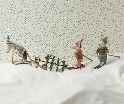 Maileg Winter mouse with ski set, Big sister - Rose - Caitly